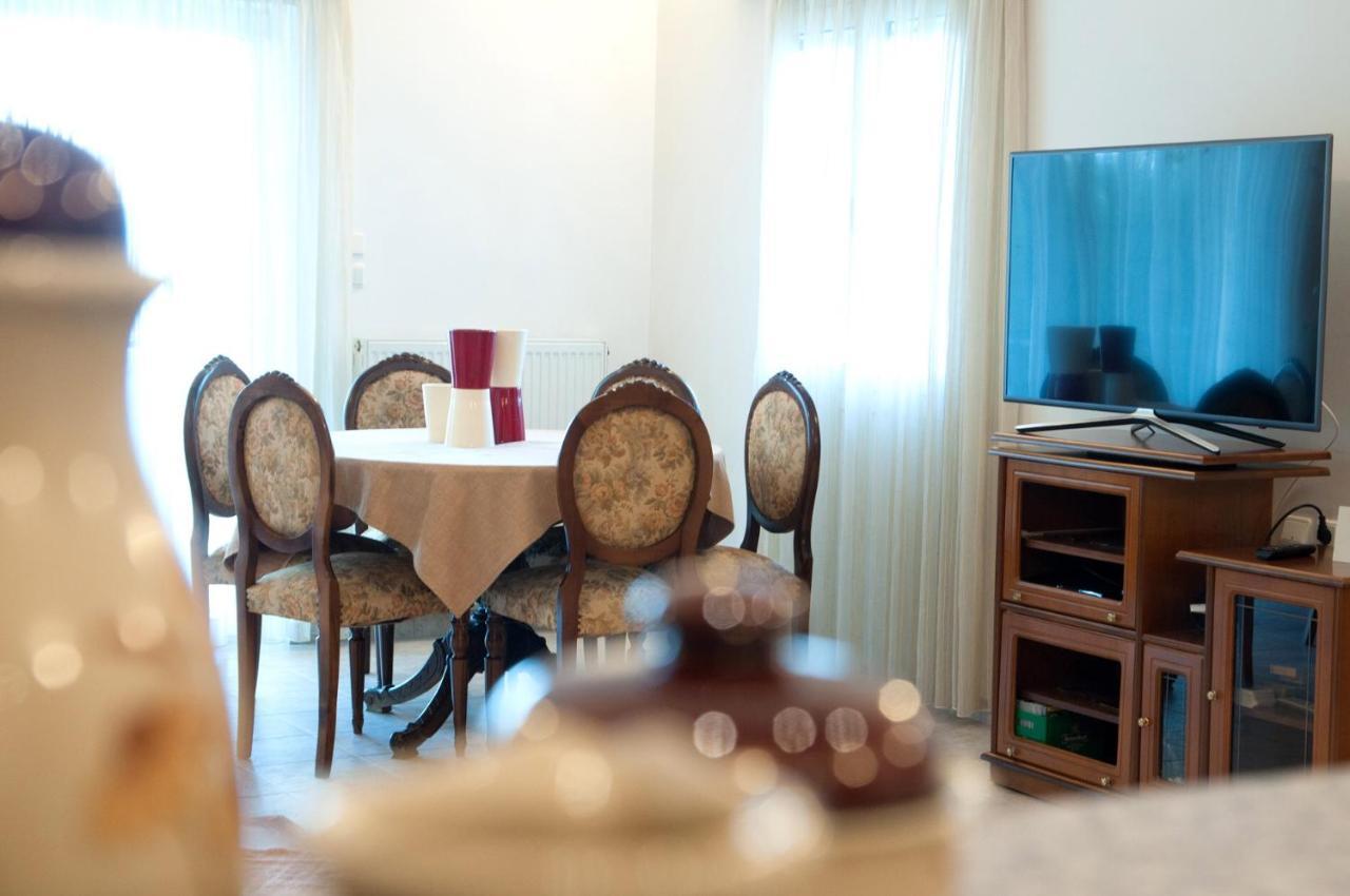 Oasis Olympia Apartments Smila Ngoại thất bức ảnh