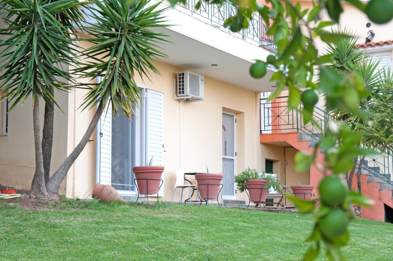 Oasis Olympia Apartments Smila Ngoại thất bức ảnh