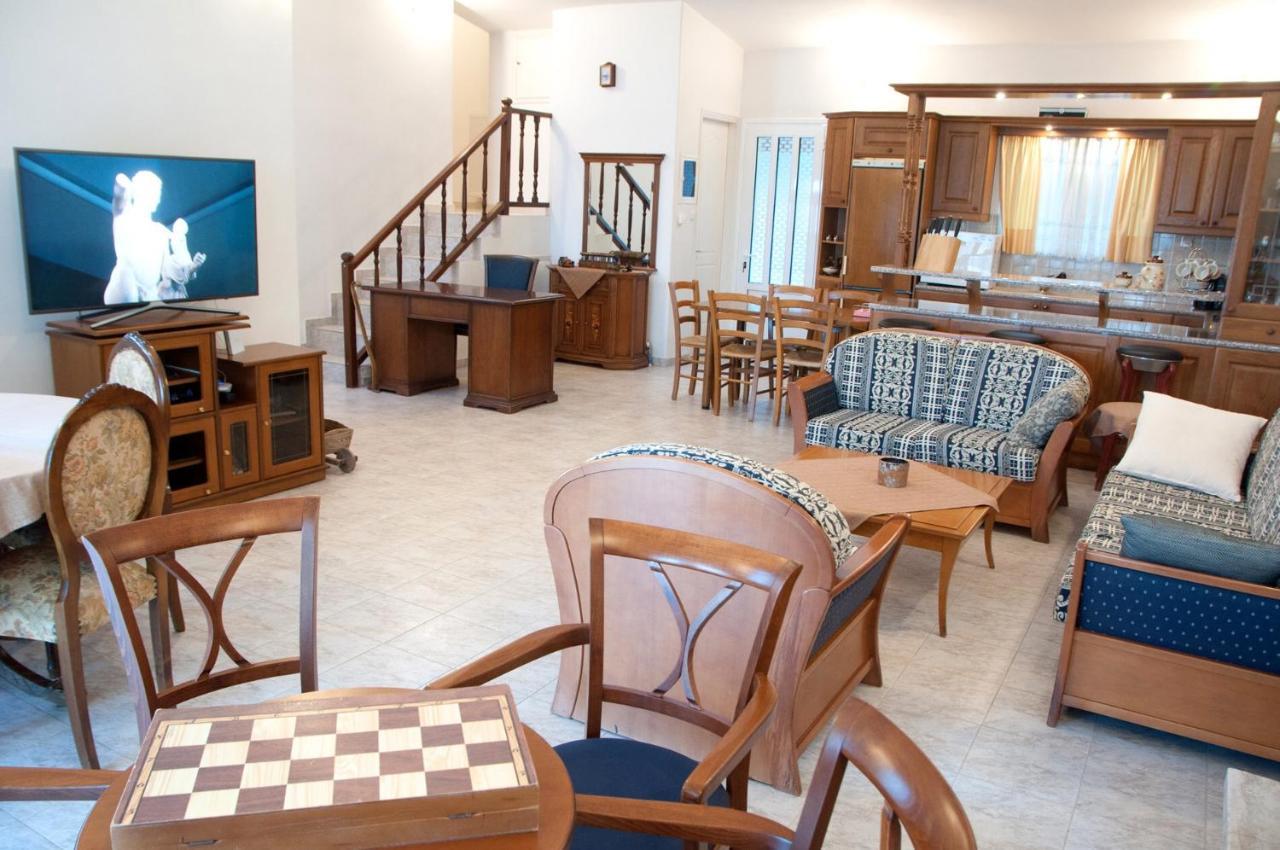 Oasis Olympia Apartments Smila Ngoại thất bức ảnh